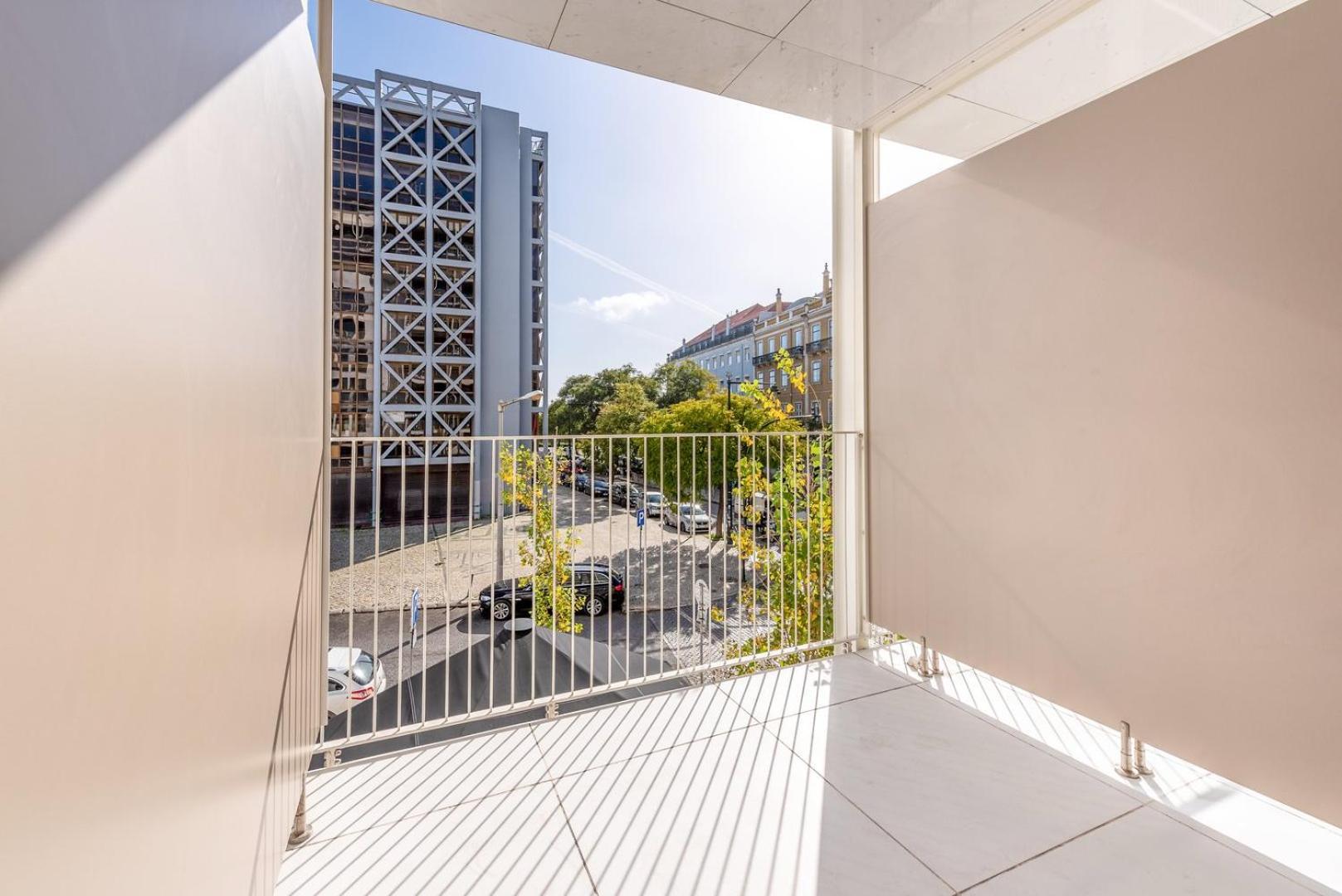Guestready - 2Br Apt Carlos I With Terrace And Gym Apartment Lisboa Ngoại thất bức ảnh
